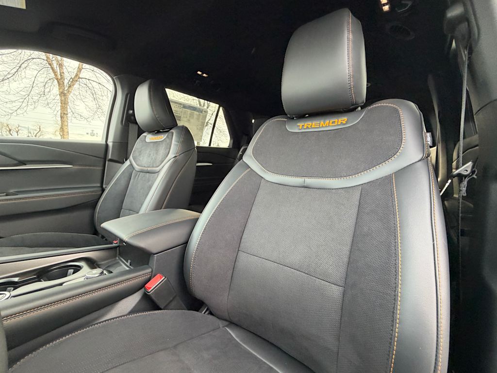 Thumbnail: 2026 Ford Explorer - 9