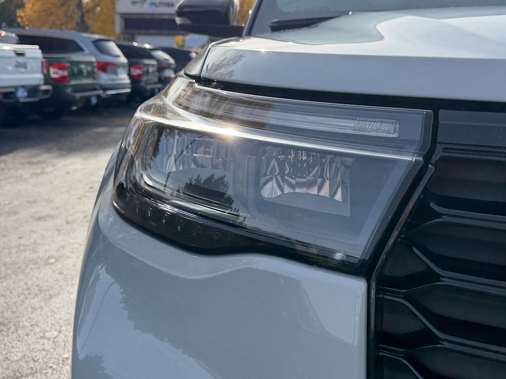 Thumbnail: 2027 Ford Explorer - 17