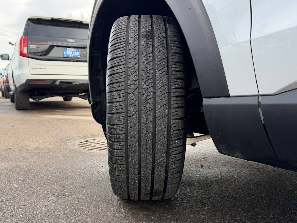 Thumbnail: 2026 Ford Explorer - 31