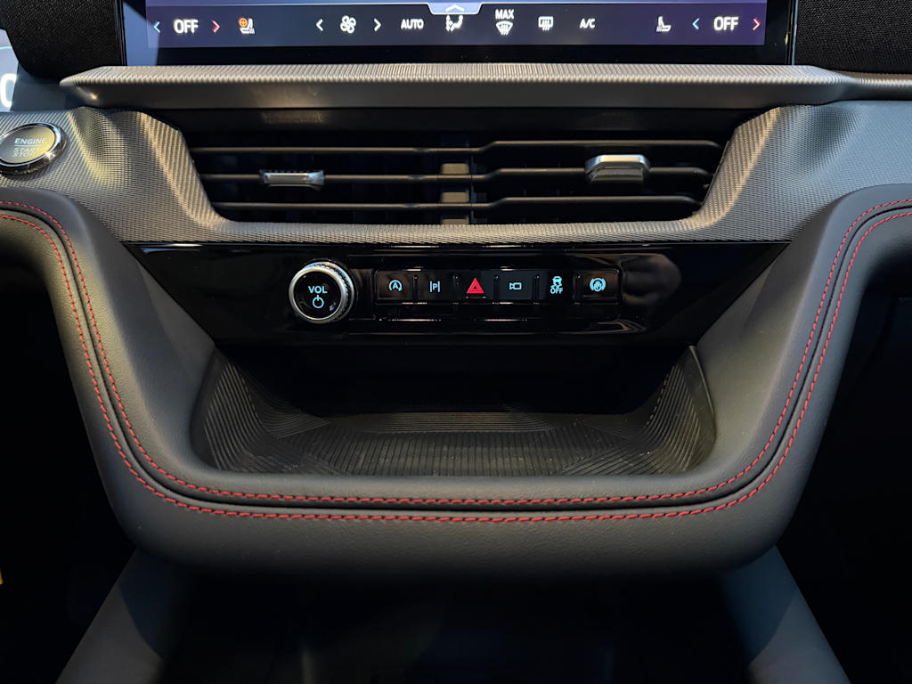 Thumbnail: 2026 Ford Explorer - 22