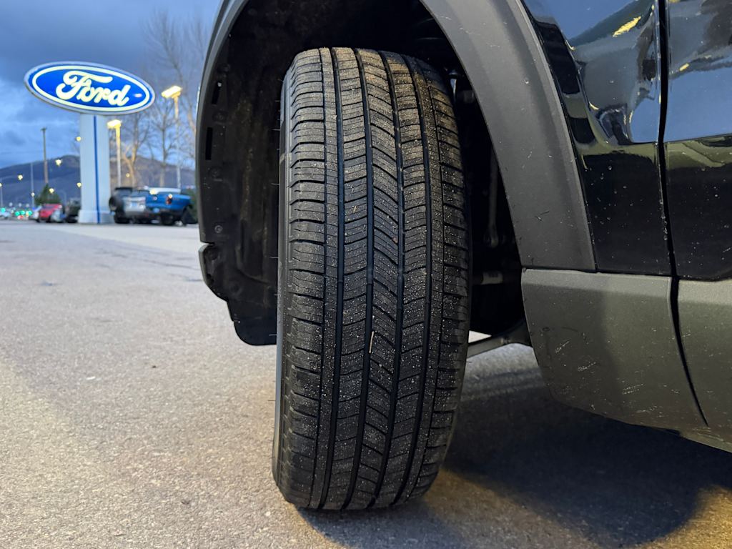 Thumbnail: 2026 Ford Explorer - 30