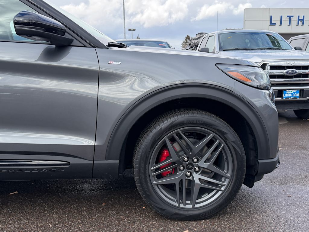 Thumbnail: 2026 Ford Explorer - 6