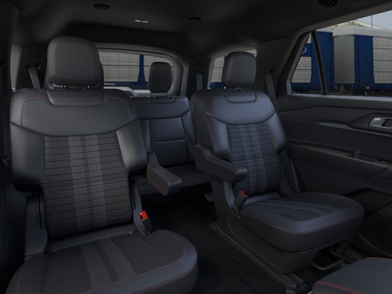 2025 Ford Explorer ST-Line 10