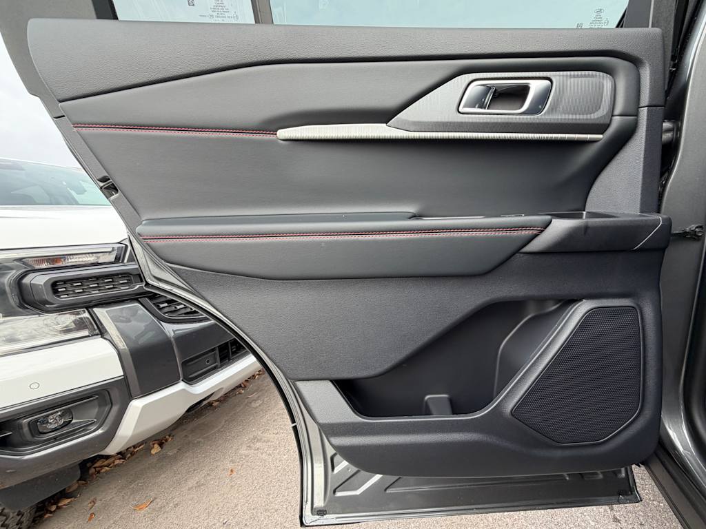 Thumbnail: 2026 Ford Explorer - 25