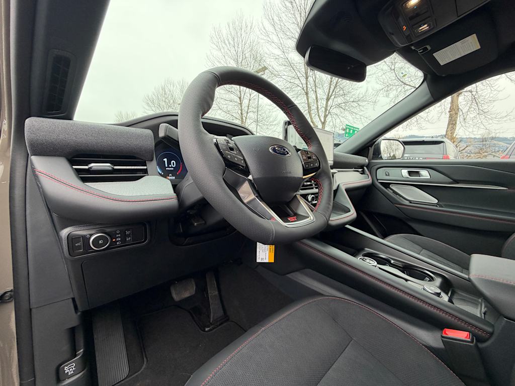 Thumbnail: 2026 Ford Explorer - 2