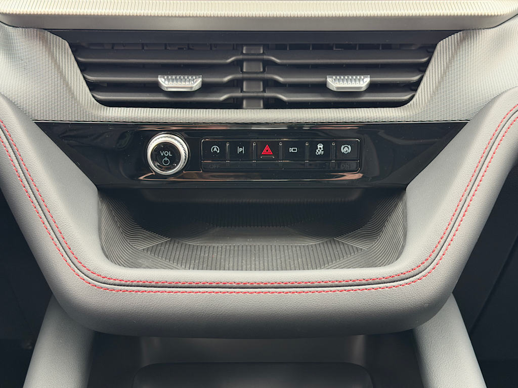 Thumbnail: 2026 Ford Explorer - 24