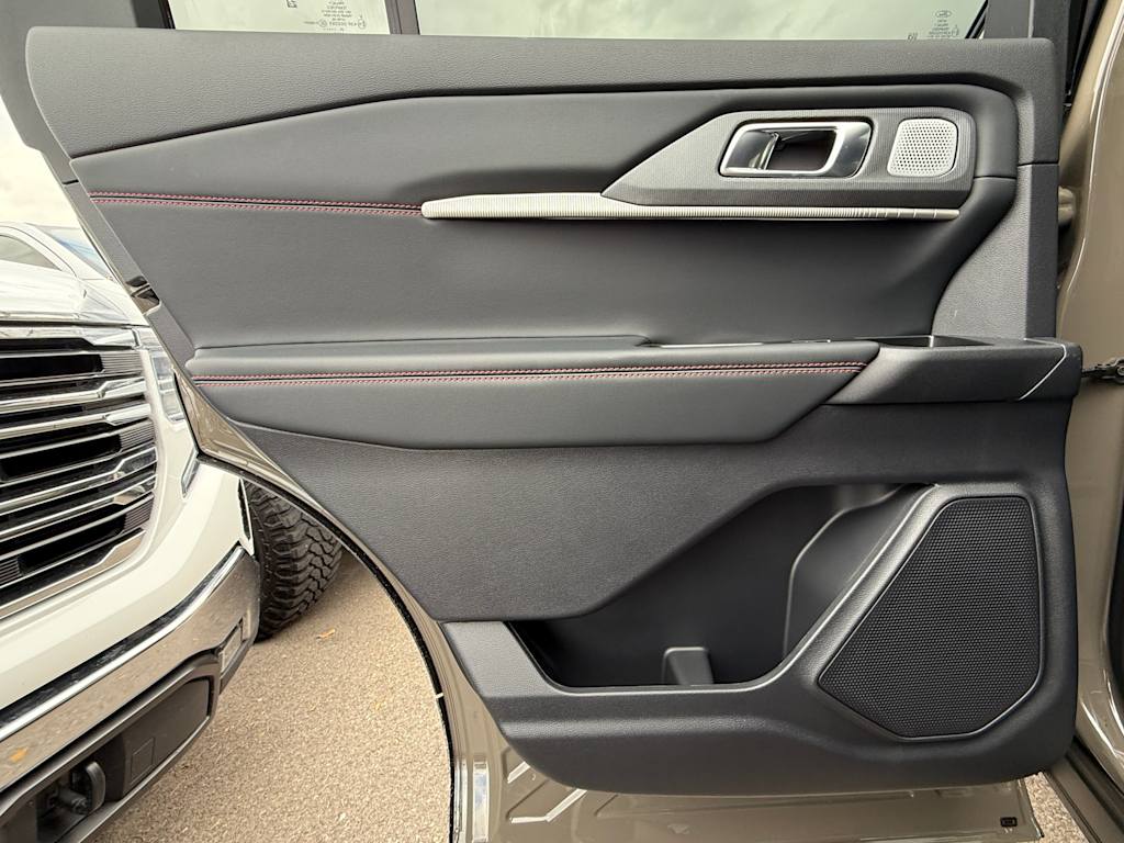 Thumbnail: 2026 Ford Explorer - 27