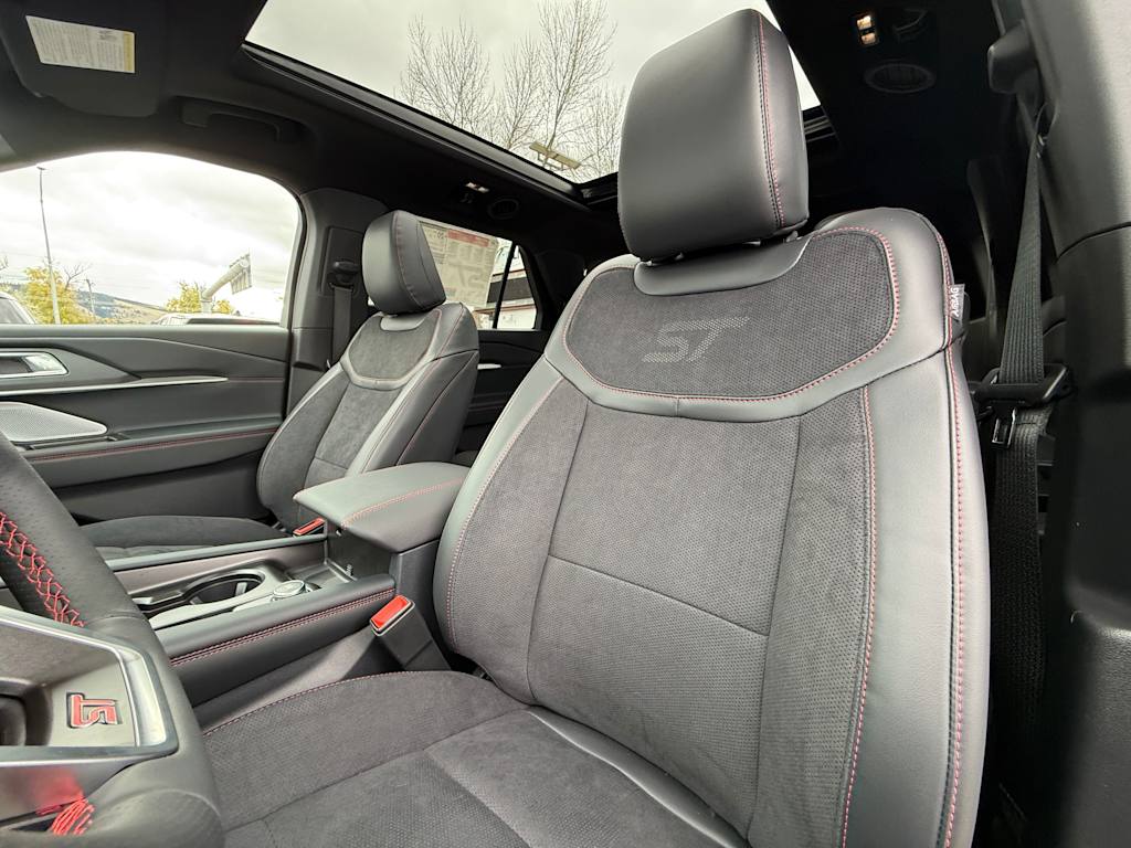 Thumbnail: 2026 Ford Explorer - 9