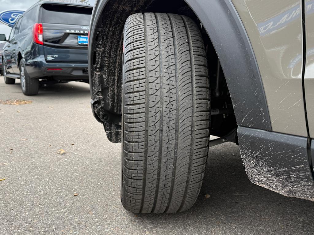 Thumbnail: 2026 Ford Explorer - 32