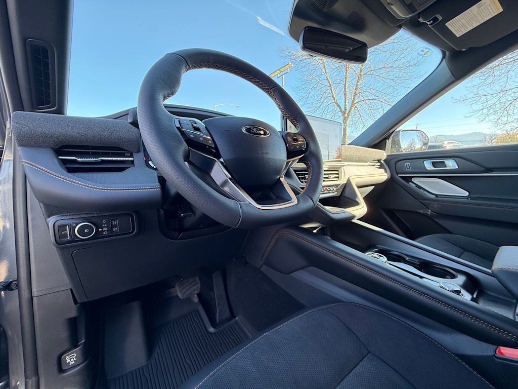 Thumbnail: 2026 Ford Explorer - 2