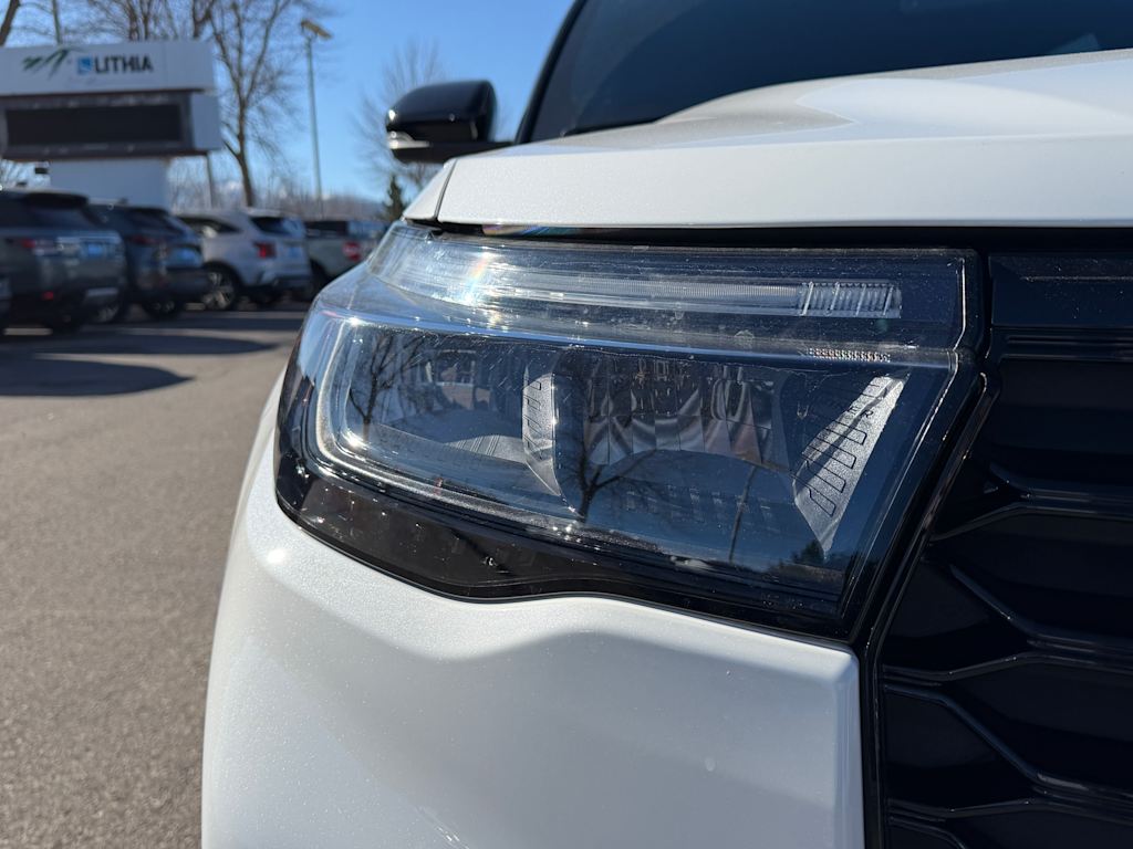 Thumbnail: 2026 Ford Explorer - 19