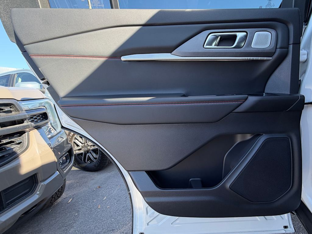 Thumbnail: 2026 Ford Explorer - 26