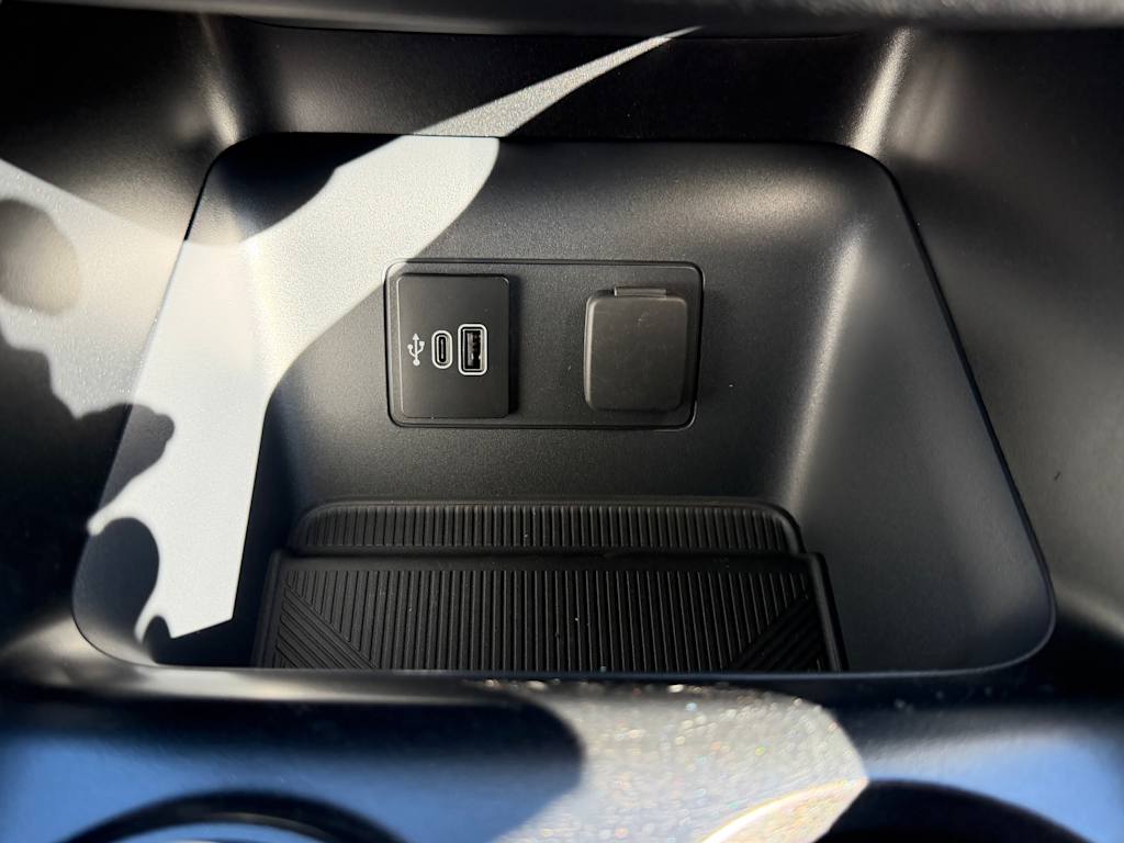 Thumbnail: 2026 Ford Explorer - 25