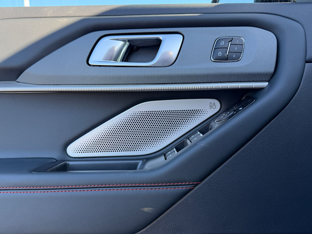 Thumbnail: 2026 Ford Explorer - 22