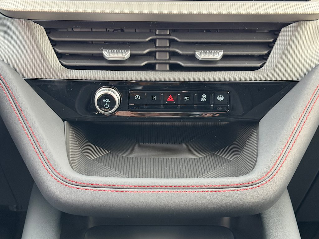 Thumbnail: 2026 Ford Explorer - 25