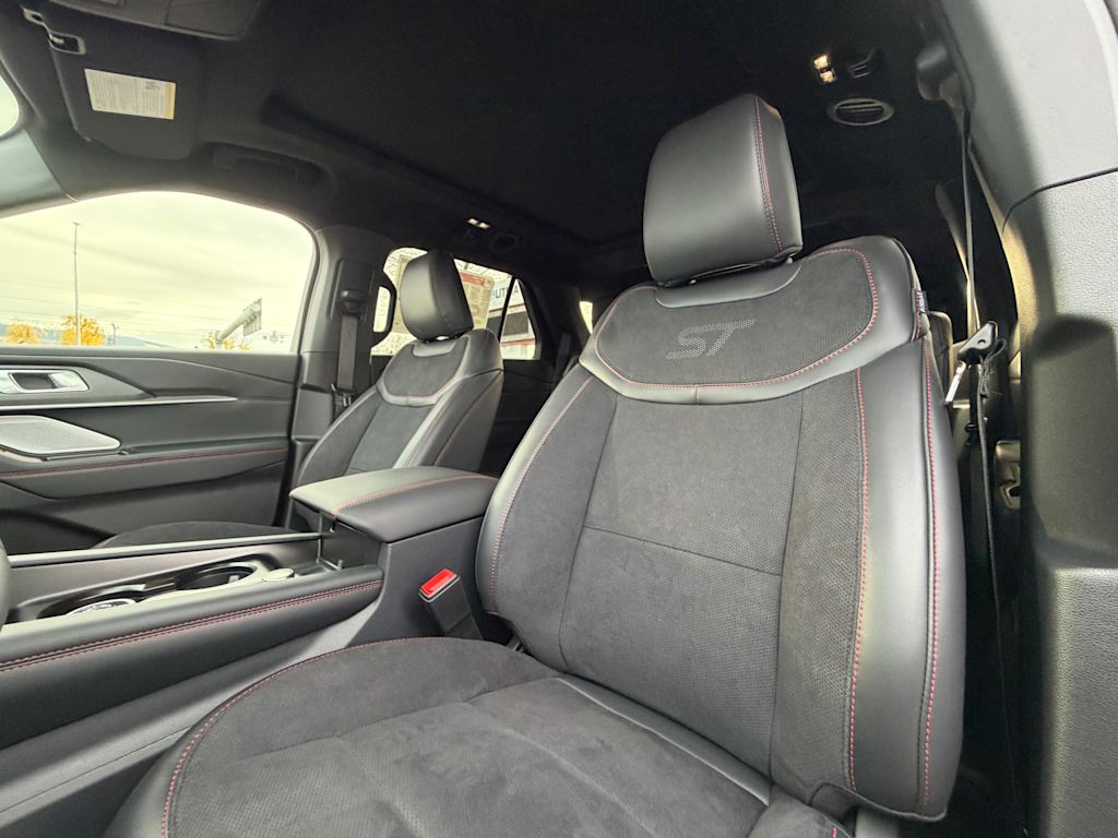 Thumbnail: 2026 Ford Explorer - 9