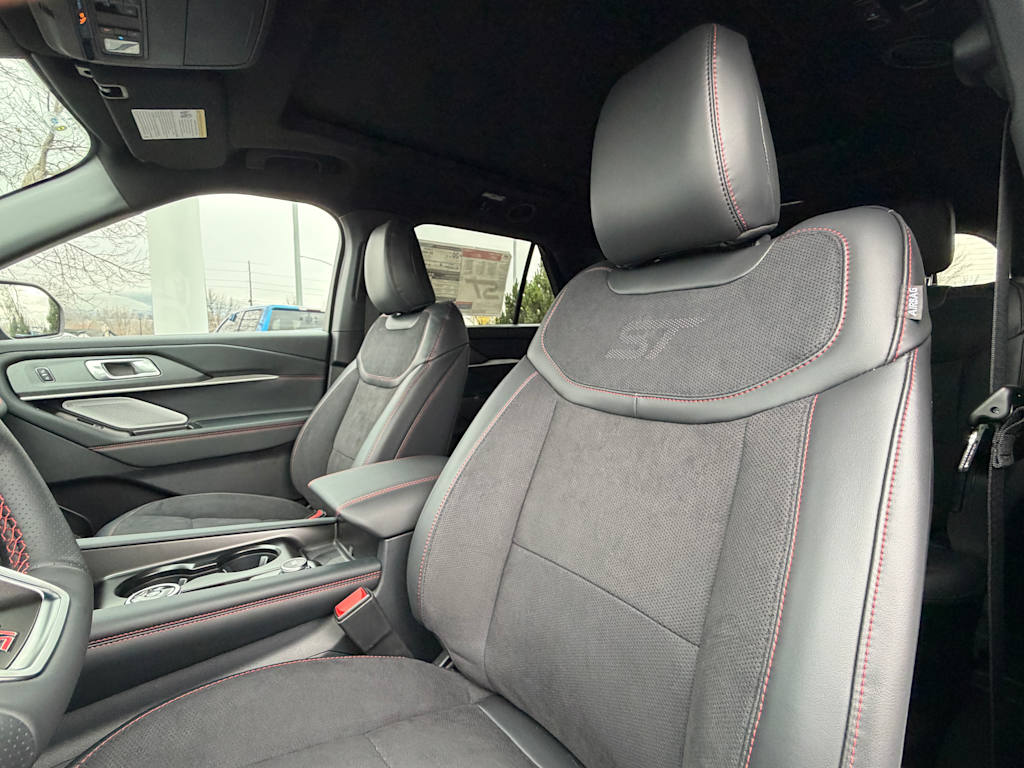 Thumbnail: 2026 Ford Explorer - 9