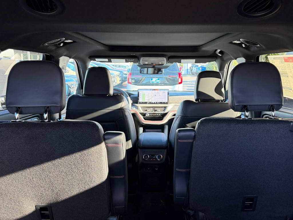 Thumbnail: 2026 Ford Explorer - 18