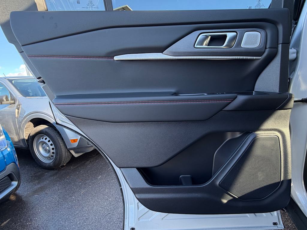 Thumbnail: 2026 Ford Explorer - 26