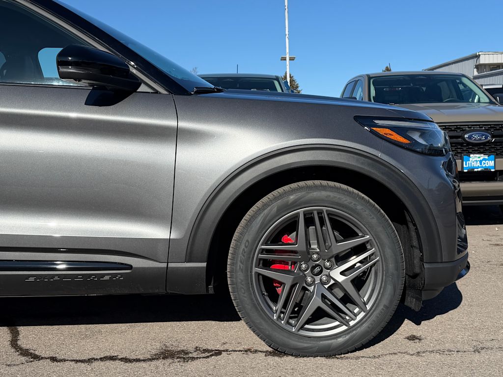 Thumbnail: 2026 Ford Explorer - 8