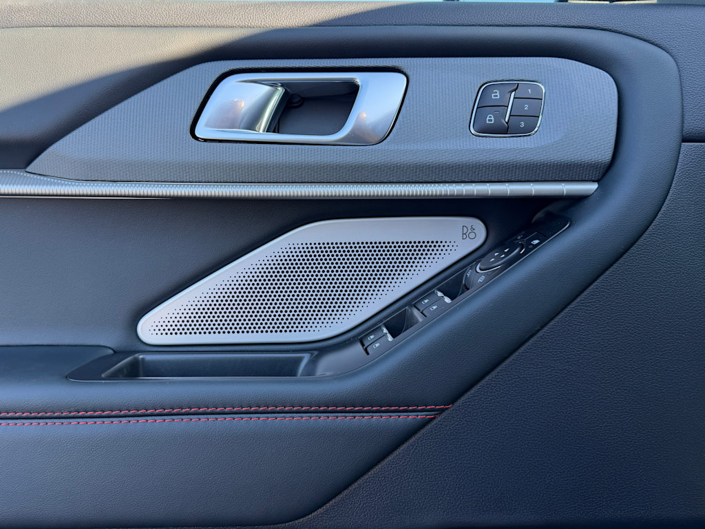 Thumbnail: 2026 Ford Explorer - 23