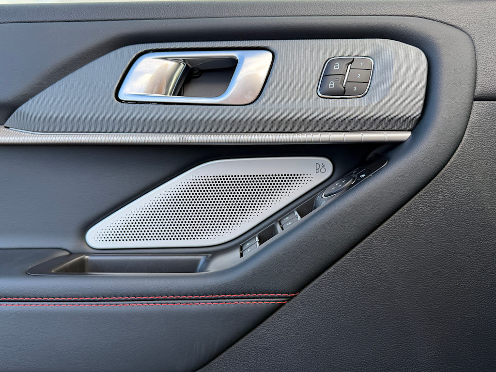 Thumbnail: 2026 Ford Explorer - 23