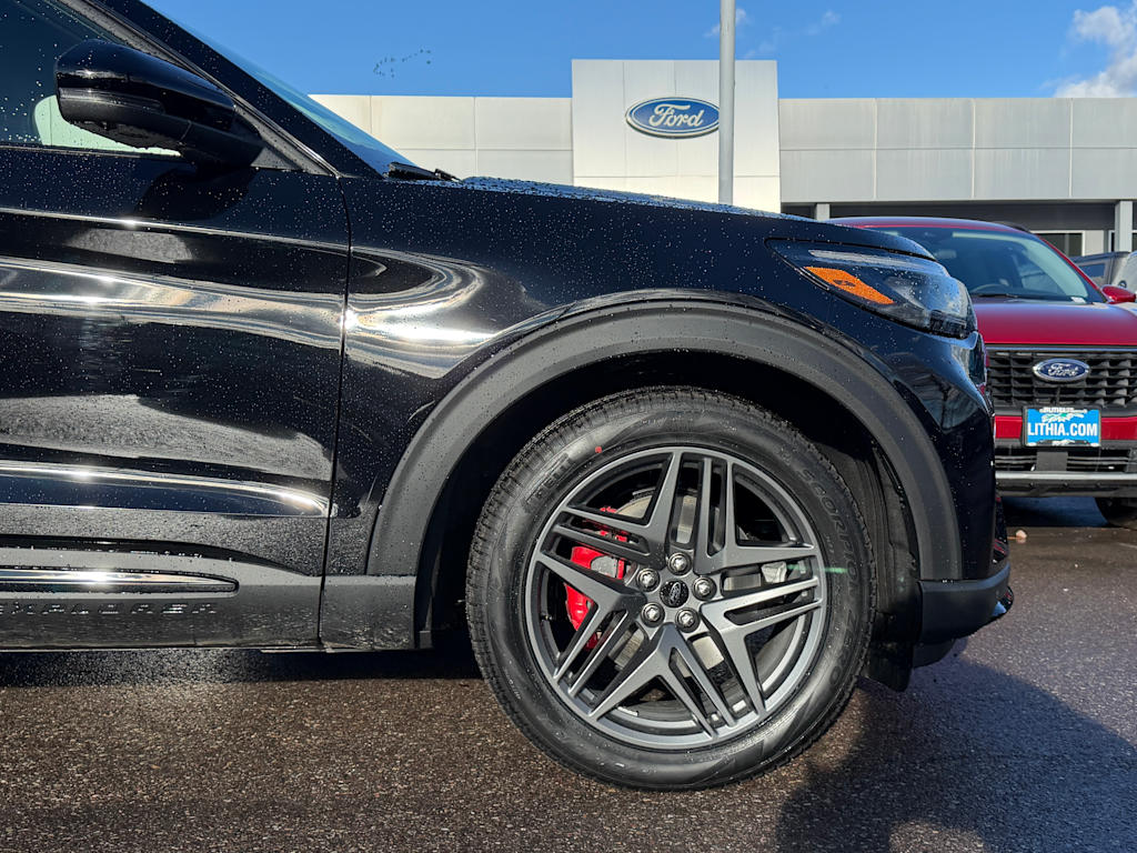 Thumbnail: 2026 Ford Explorer - 6