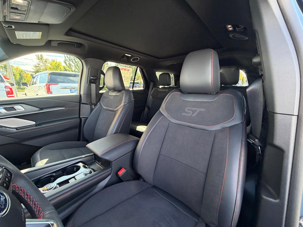 Thumbnail: 2026 Ford Explorer - 7