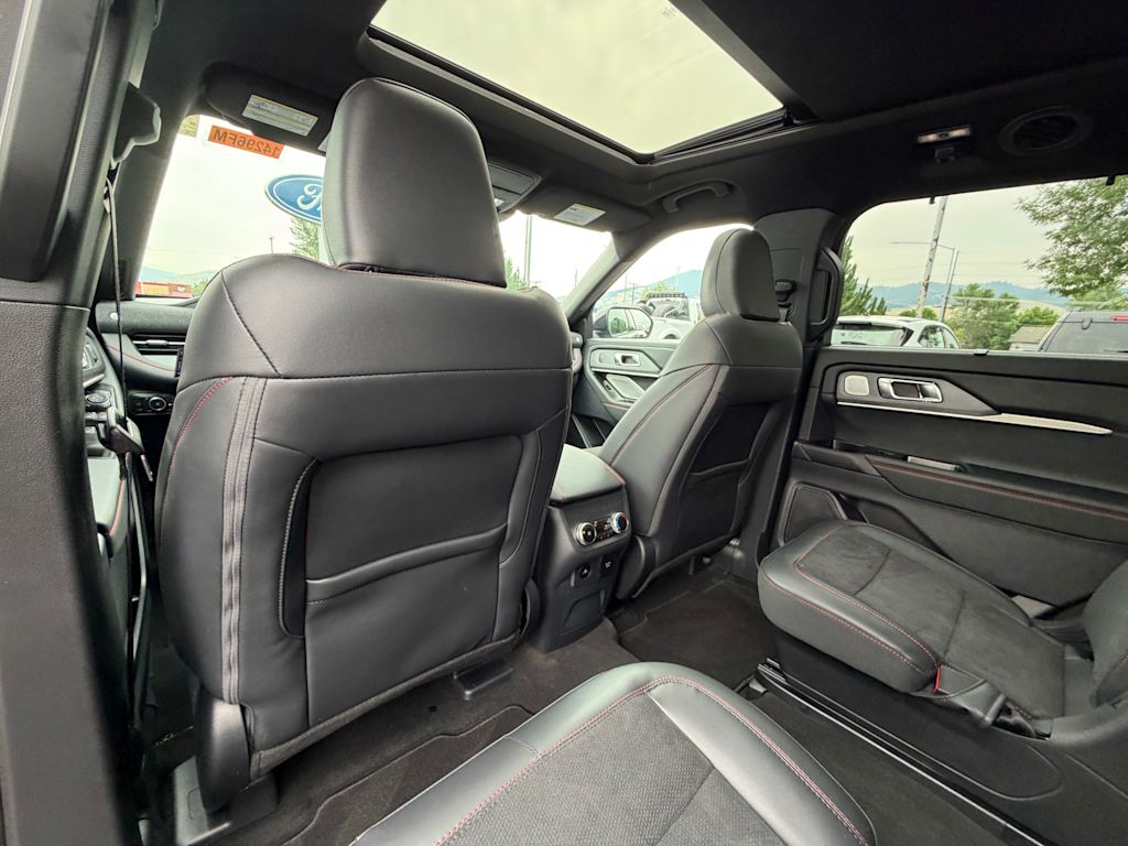 Thumbnail: 2025 Ford Explorer - 30