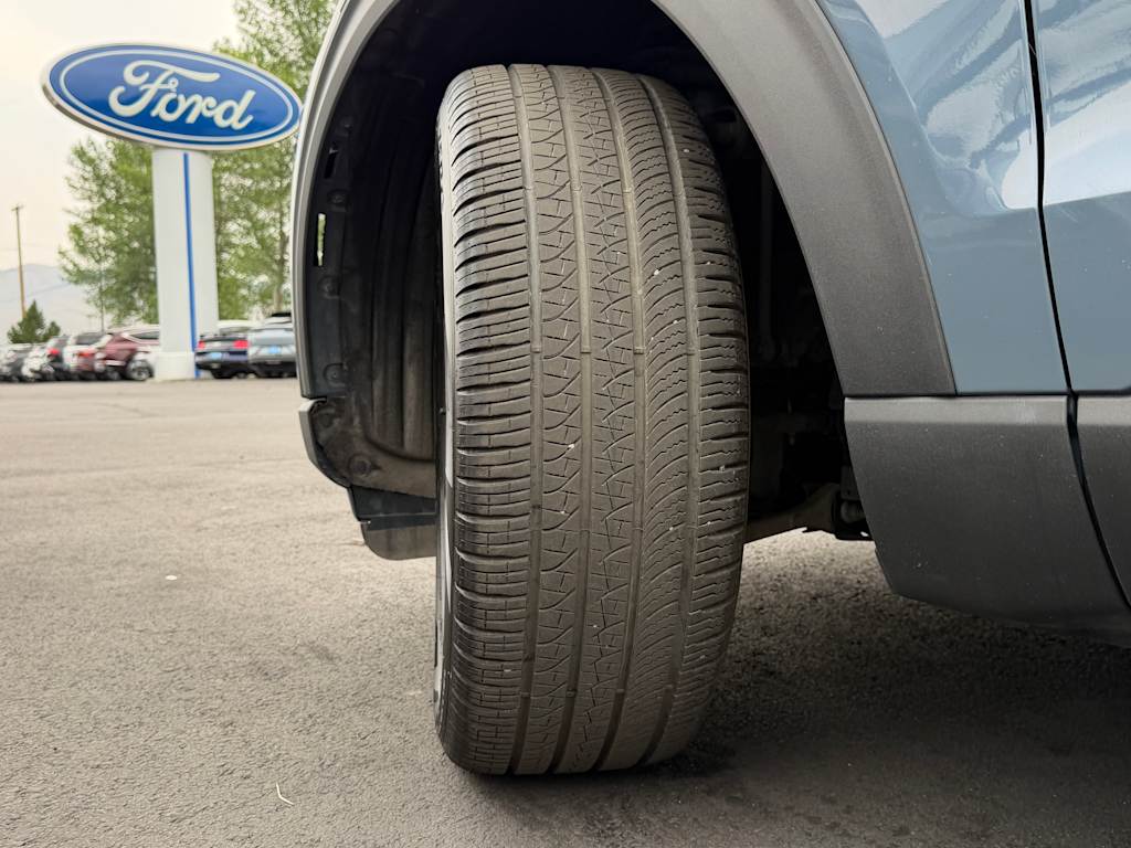 Thumbnail: 2025 Ford Explorer - 34