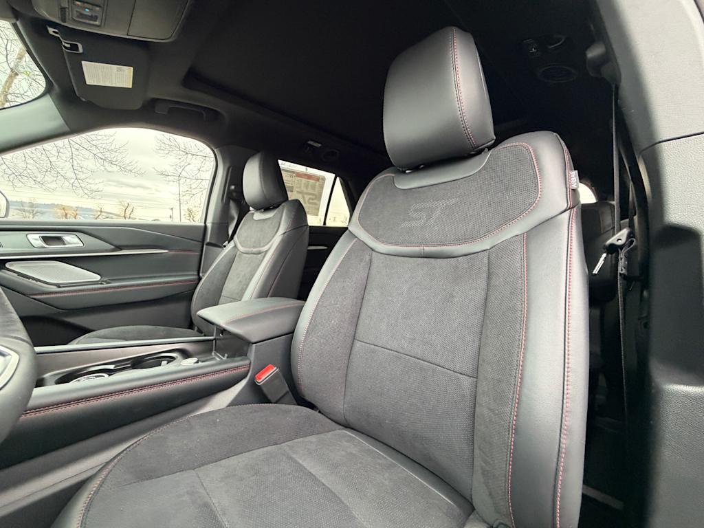 Thumbnail: 2026 Ford Explorer - 9