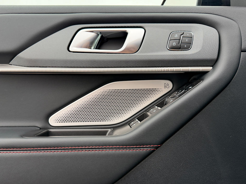 Thumbnail: 2026 Ford Explorer - 22