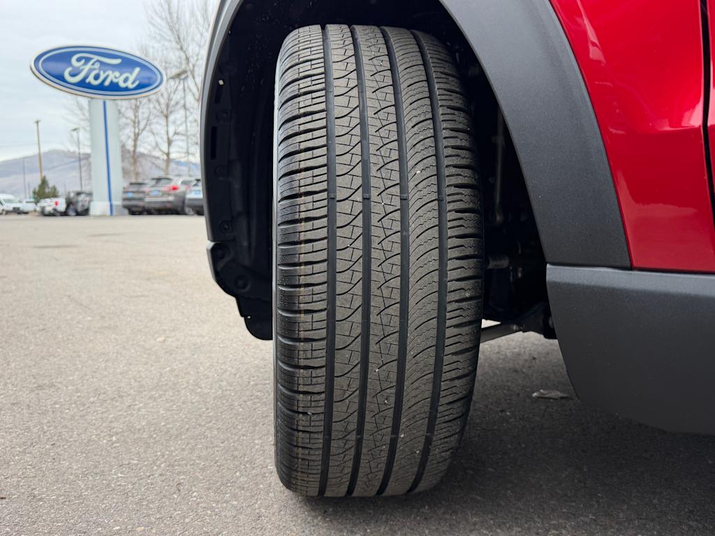 Thumbnail: 2026 Ford Explorer - 32