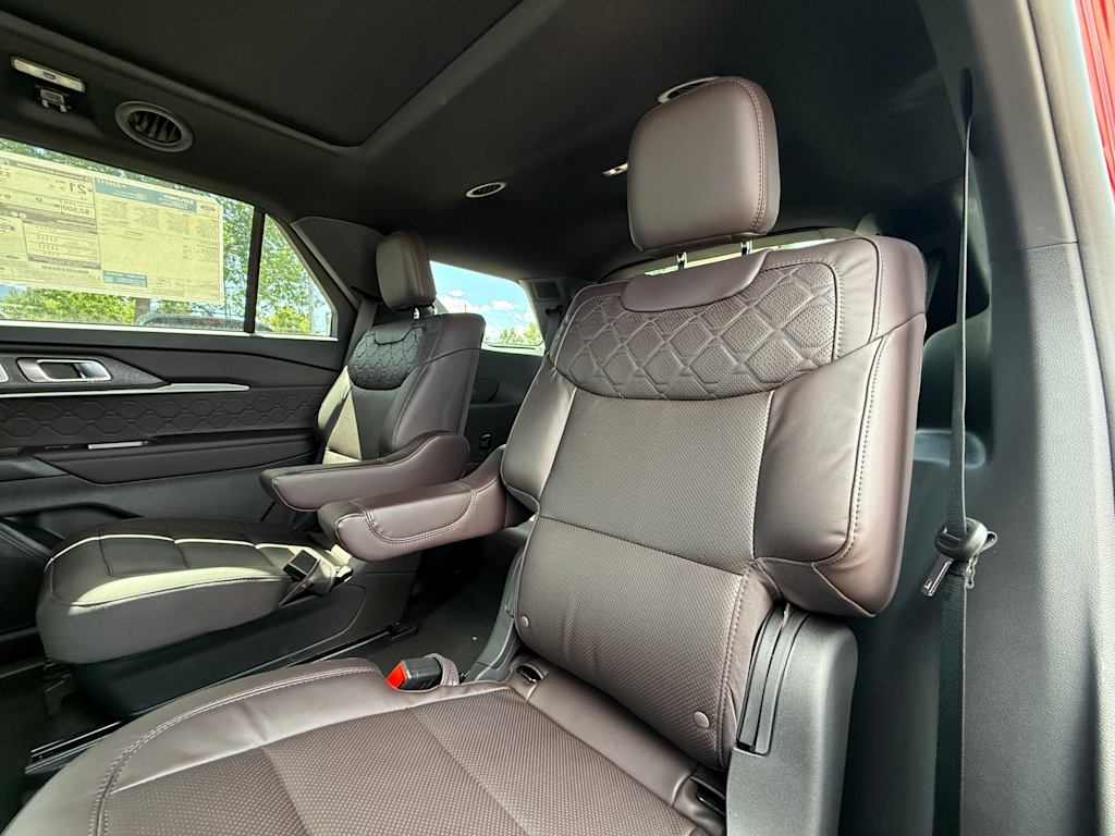 Thumbnail: 2025 Ford Explorer - 9