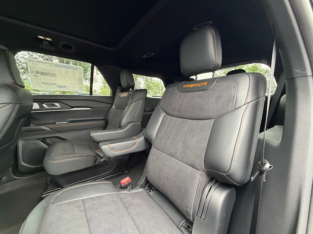 Thumbnail: 2026 Ford Explorer - 10