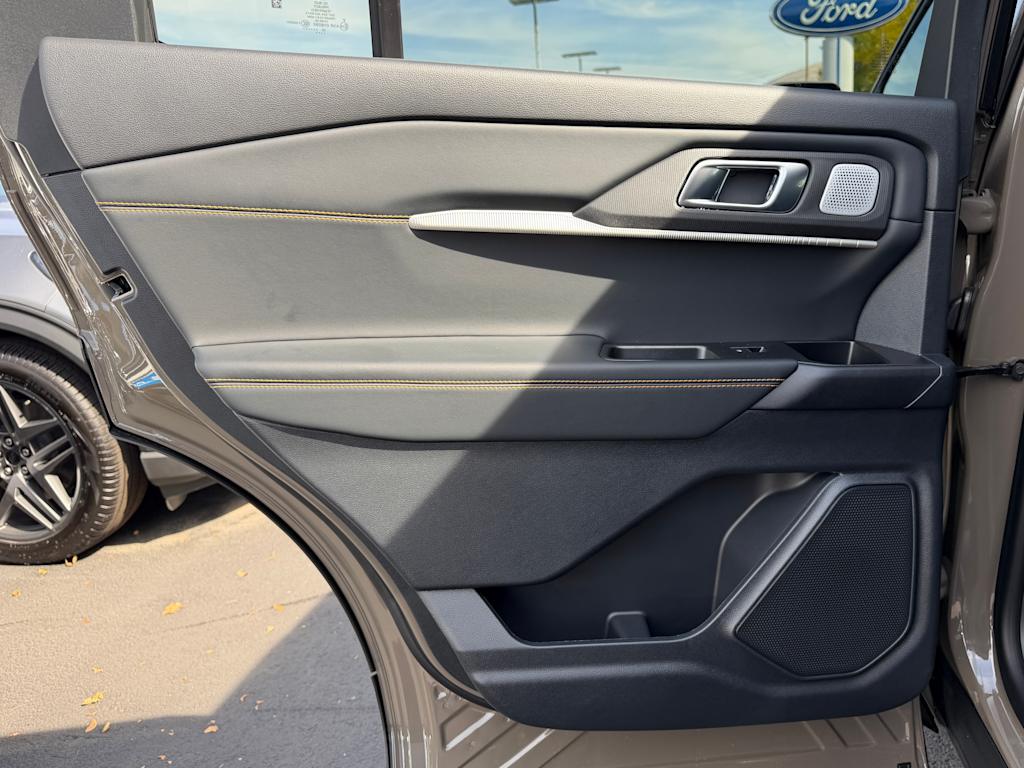 Thumbnail: 2027 Ford Explorer - 23