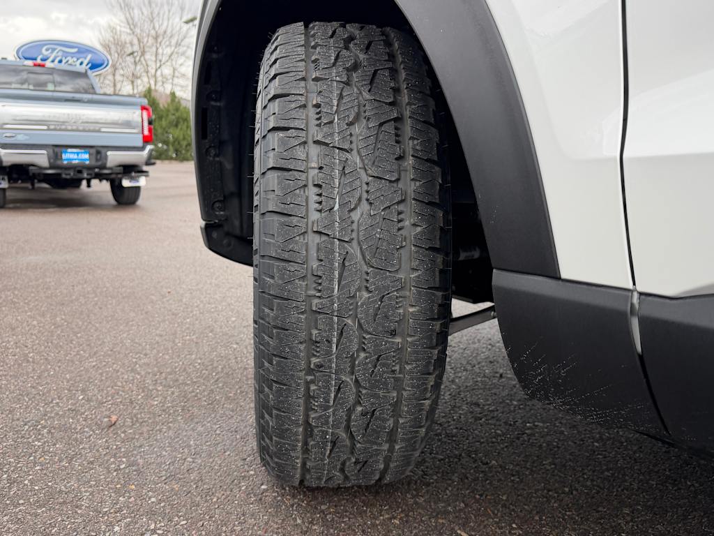 Thumbnail: 2026 Ford Explorer - 32