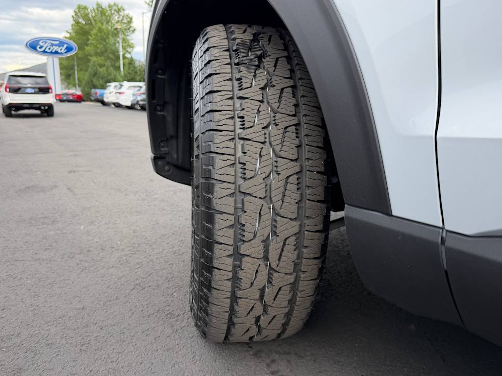 Thumbnail: 2026 Ford Explorer - 30