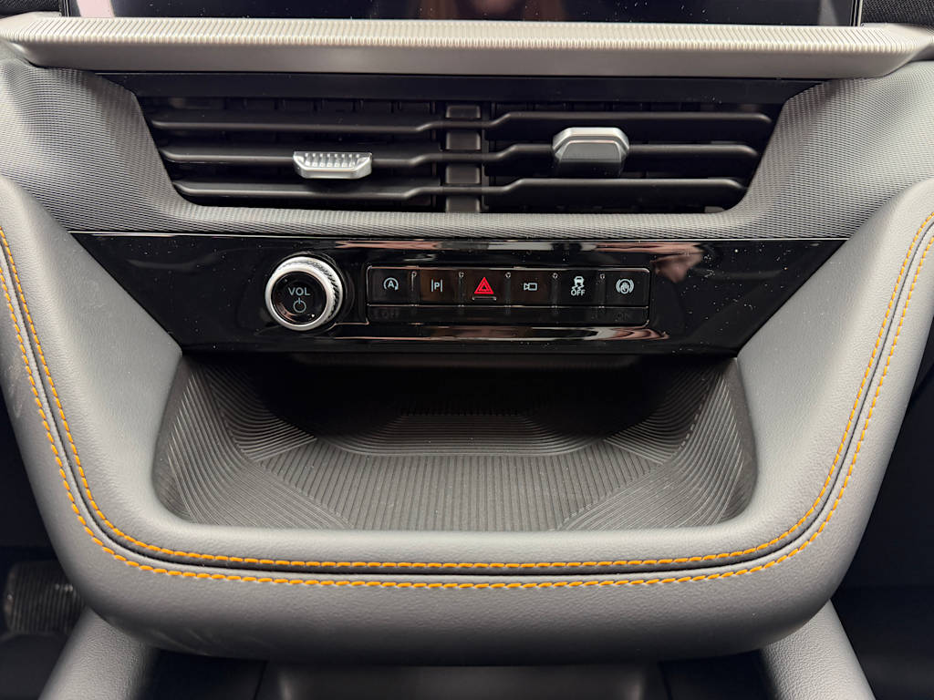 Thumbnail: 2026 Ford Explorer - 22