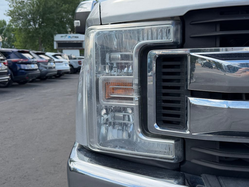 Thumbnail: 2018 Ford F-250 - 5