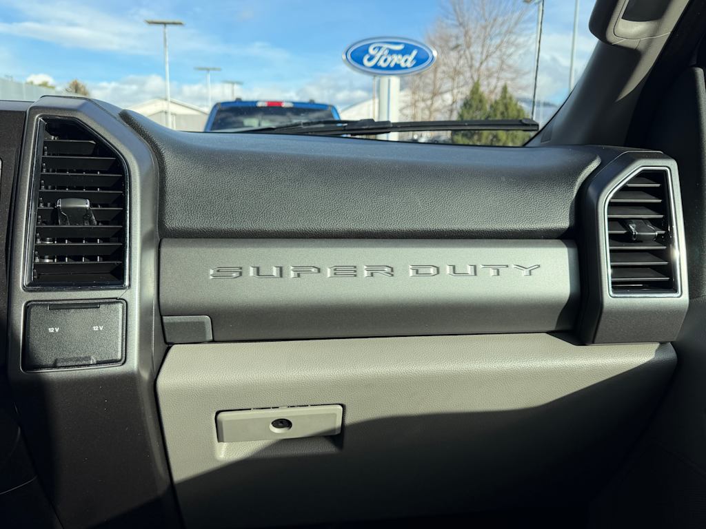 Thumbnail: 2019 Ford F-250 - 27