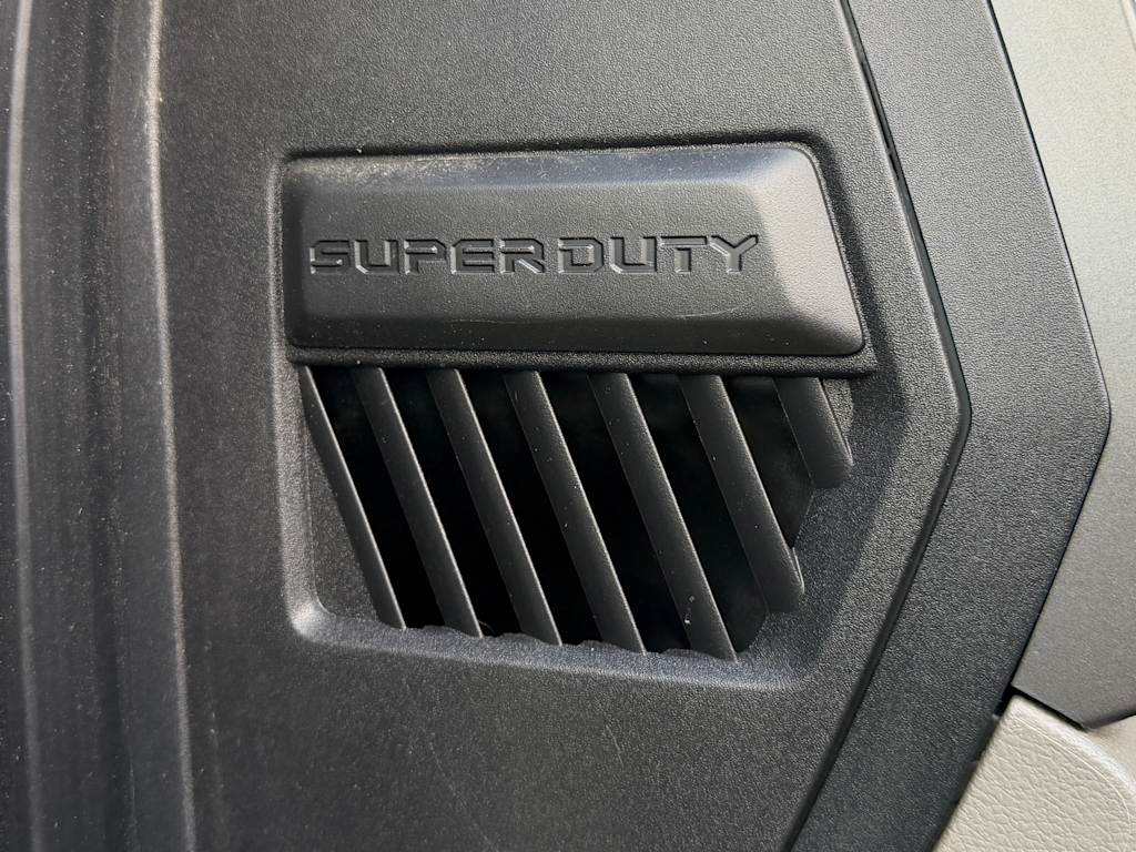 Thumbnail: 2019 Ford F-250 - 21