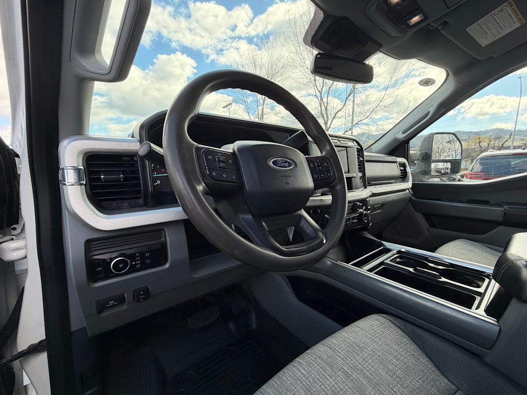 Thumbnail: 2023 Ford F-250 - 2