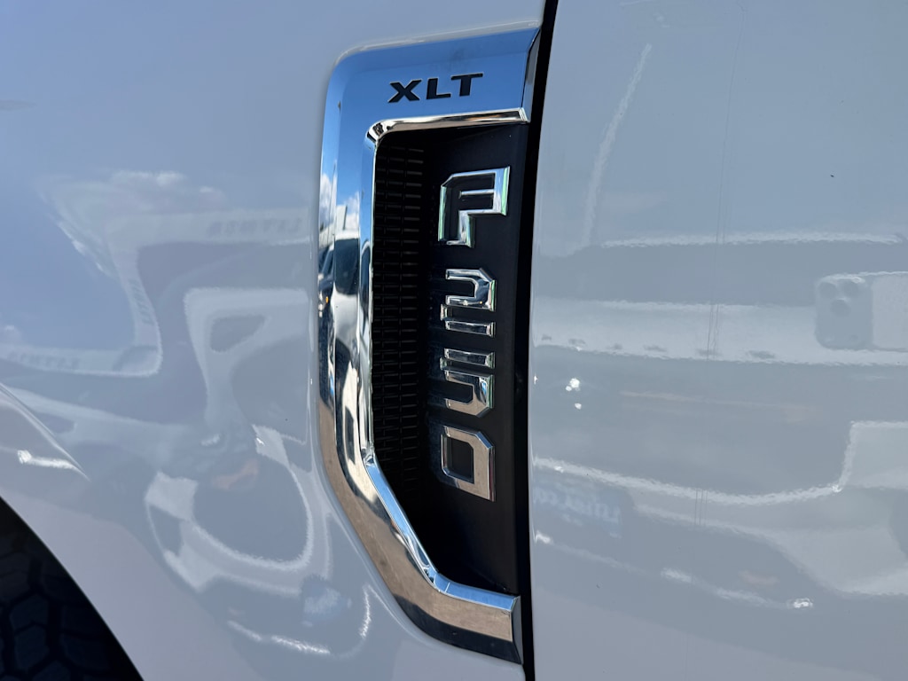 Thumbnail: 2021 Ford F-250 - 31