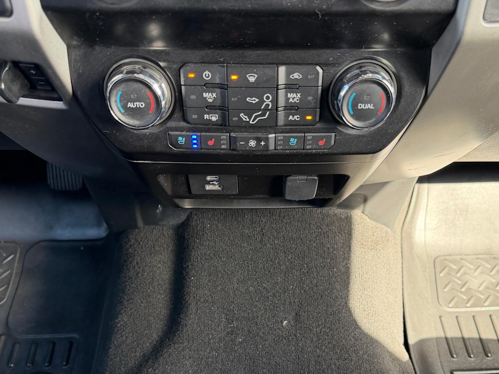 Thumbnail: 2020 Ford F-250 - 22