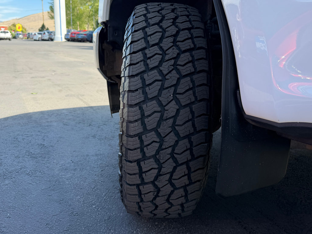Thumbnail: 2020 Ford F-250 - 29