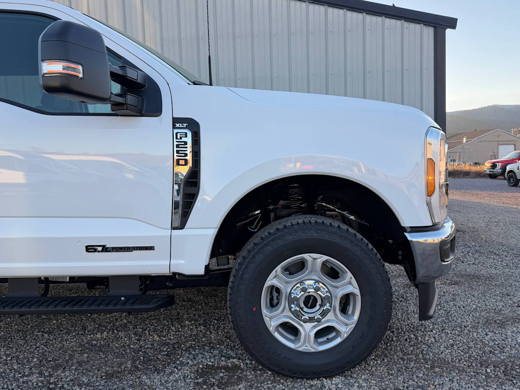 Thumbnail: 2026 Ford F-250 - 18