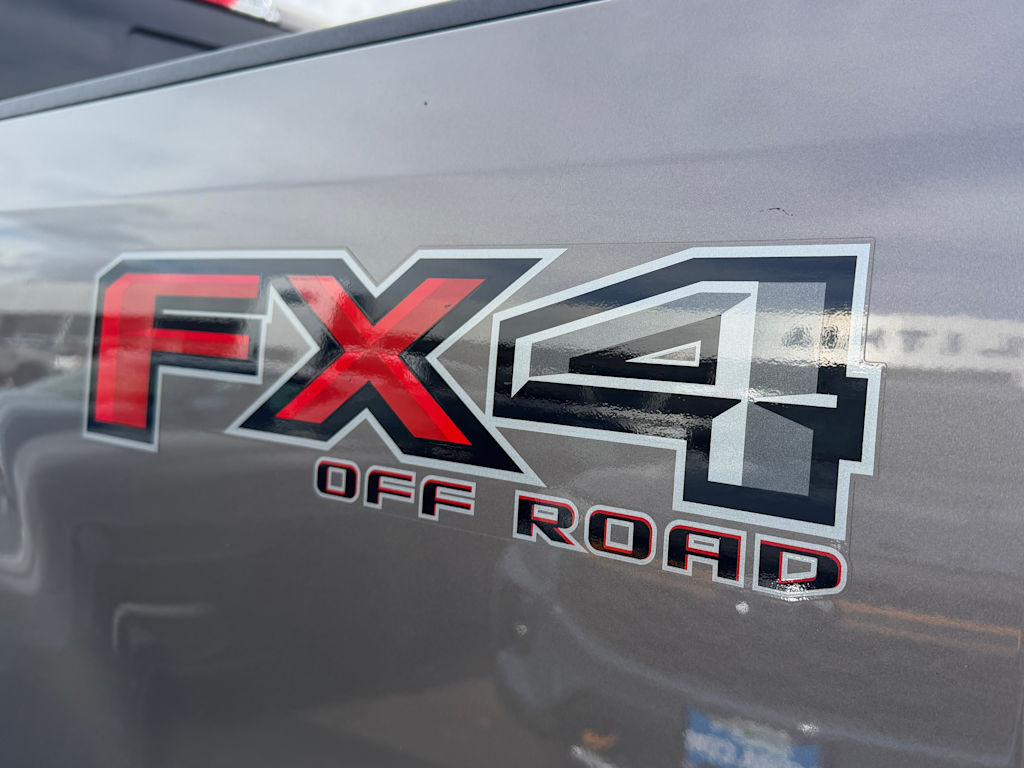 Thumbnail: 2019 Ford F-250 - 19