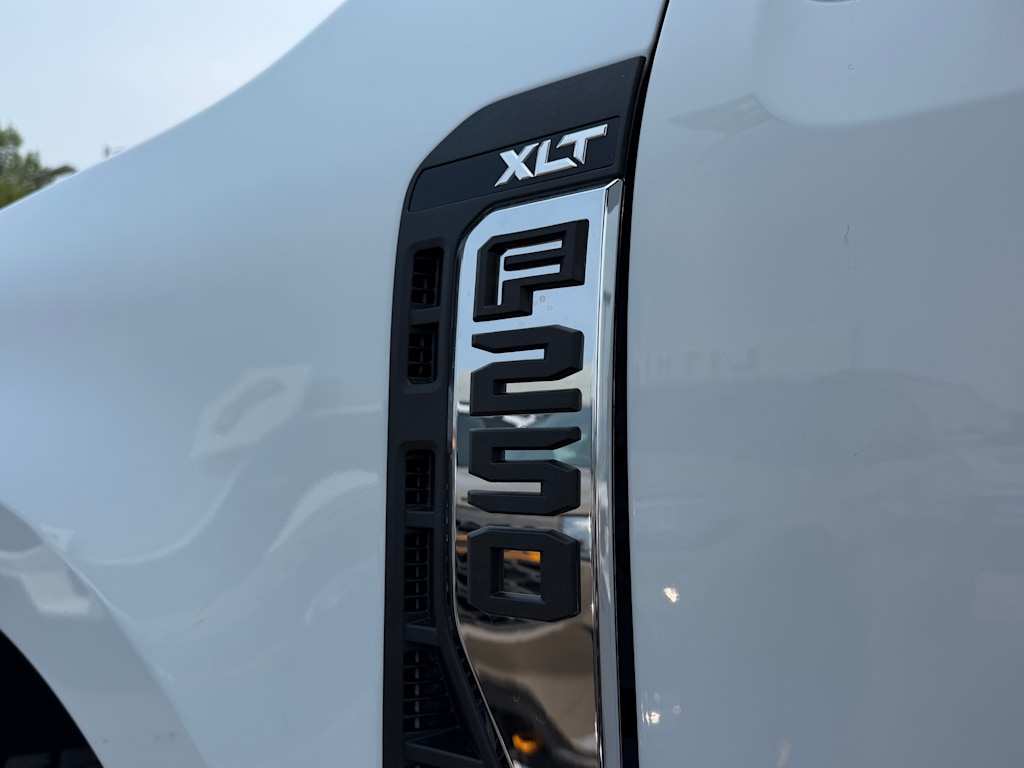 Thumbnail: 2026 Ford F-250 - 31