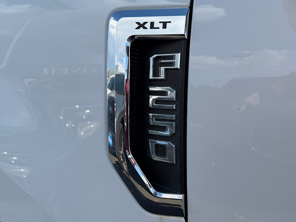 Thumbnail: 2019 Ford F-250 - 26